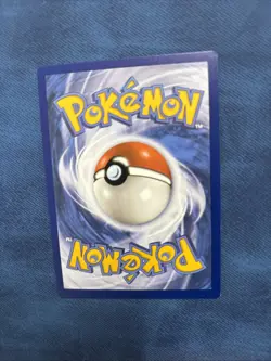 Pokemon TCG Celebrations Pikachu Holo 005/025 2021 - Image 2