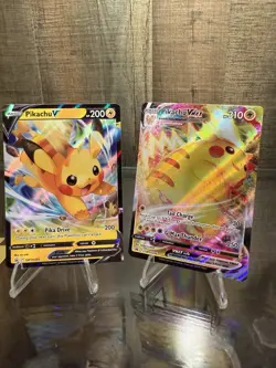 Pokemon Pikachu VMAX SWSH286 Pikachu v SWSH285 Promo Crown Zenith - Image 1