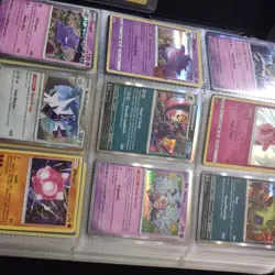 Pokemon Trading Card Collection Album with 900+ cards plus energy cards & extra - Image 4