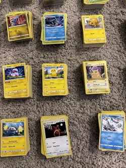 Pokemon Cards Bulk Lot 3500 Cards Common, Uncommon, Rares SWSH, Sun And Moon Era - Image 3