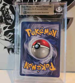 MEWTWO HOLO - 10/102 POKEMON CARD 1999 BASE SET - BGS 8 NM MINT - Image 2