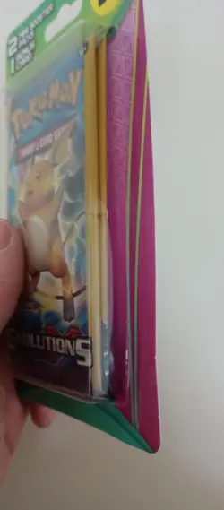 1 - Pokemon Evolutions DG Blister Pack - 2 Mini Booster Packs & 1 Bonus Card - Image 4