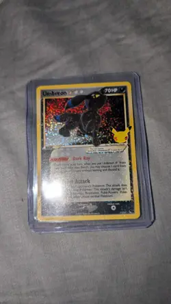 Pokemon Celebrations Umbreon Gold Star 17/17 1/2 - Image 1