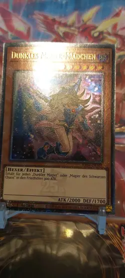 yugioh DUNKLES MAGIER MADCHEN RA04-DE107 Quarter Century Secret Rare DEUTSCH - Image 2