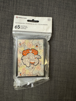 POKEMON TCG VENASAUR TROPICAL CARD SLEEVES POKEMON CENTER 65 SLEEVES SEALED - Image 1