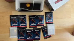 2025 Magic The Gathering Spider-Man Gift Bundle Box NO collector booster - Image 4