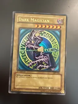 Yugioh Dark Magician SDY-006 1ST EDITION LP - Image 1