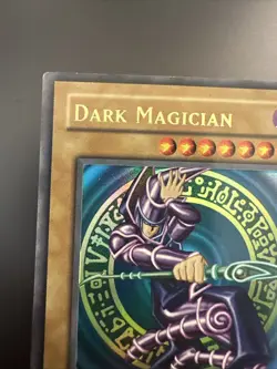 Yugioh Dark Magician SDY-006 1ST EDITION LP - Image 2