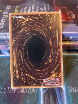 Sangan GLD2-EN001 Gold Series 2009 Limited Edition gold rare NM yugioh - Image 2