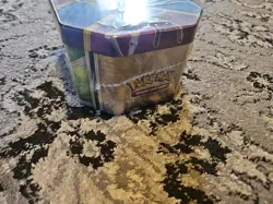 Pokemon: Shiny Kalos Tin [Xerneas Ex] New Sealed. - Image 2