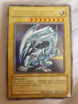 Yu-Gi-Oh! Blue Eyes White Dragon (Dark Duel Stories) DDS-001 - Image 1