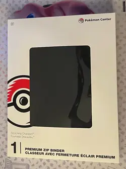 POKEMON CENTER Exclusive Scorching Charizard Premium 9 Pocket Binder NEW IN BOX! - Image 3