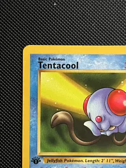 Tentacool 56/62 - Fossil Set - 1st Edition Common Pokemon Card - Near Mint - Image 2