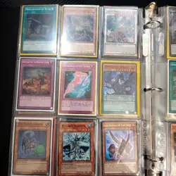 YuGiOh Folder Binder Holo Collection + loose cards Bundle - Image 4
