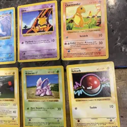 Pokemon TCG Base Set Shadowless Lot 10 Cards - Image 2