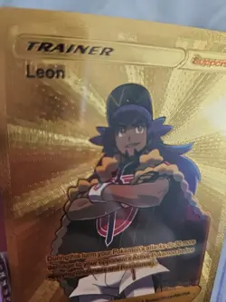 Leon Trainer Gold Foil Fan Art Textured Collector Pokemon Card 182/185 - Image 3