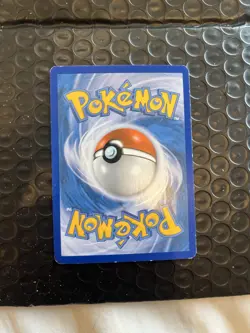 Team Aqua's Sharpedo Double Crisis #21/34 Holo Rare Pokemon Card - Image 4