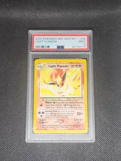 Pokemon Light Flareon 46/105 Neo Destiny - Image 1