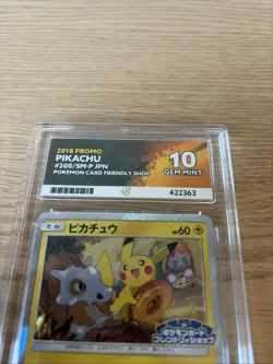 Pokemon Pikachu 2018 Holo Friendly Shop Promo Japanese, 200/Sm-p, ACE 10 - Image 2