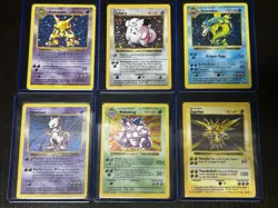 Pokemon 1999 Base Set Shadowless Lot of 40+ NM-MP!!! - Image 1