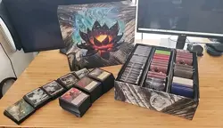 MTG Deluxe 315 Card Cube Modern Horizons 1&2+ Extras+ Podamaji+ 32 Cubeamajigs - Image 1