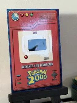 Topps Pokemon 35mm Frame Card 2000 Pikachu - Image 4
