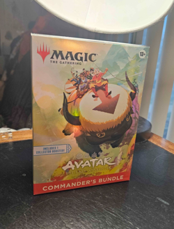 **BRAND NEW**SEALED** MTG: Avatar the Last Airbender Commander's Bundle - Image 1