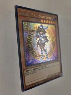 Dark Magician Girl MP22-EN268 Secret Rare Holo Foil Bleed Yugioh 1st Edition NM - Image 2