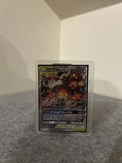 Pokemon TCG Reshiram & Charizard GX SM201 Black Star Promo - Image 1