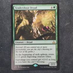 Tendershoot Dryad - Rivals of Ixalan (MTG) - Image 1