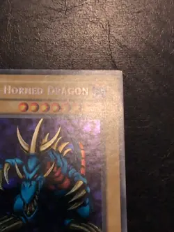 Yu-Gi-Oh! SECRET RARE HOLO TRI-HORNED DRAGON LOB-000 1996 VINTAGE PRINT LP - Image 4
