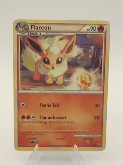 Flareon Undaunted 26/90 Non-Holo Pokemon Card - Image 1