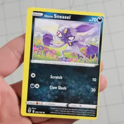 Hisuian Sneasel Miscut Error Pokemon Card Astral Radiance 092/189 NM - Image 1