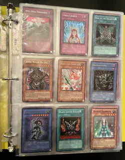 Yugioh Vintage 27 Foil/360 Card Binder Lot Dark Paladin Buster Blader Red-Eyes - Image 4