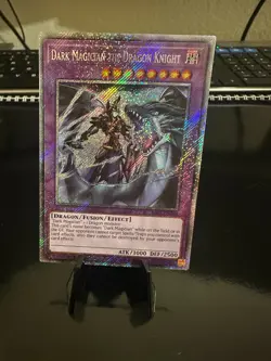 YUGIOH DARK MAGICIAN THE DRAGON KNIGHT PLATINUM SECRET RARE NM RA03-EN268 - Image 1