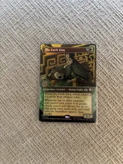 NM Foil R - The Earth King (Showcase): Avatar: The Last Airbender - Image 1