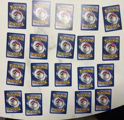 Lot of 20 Pokemon Cards Base Set including Dark Jolteon 38/82 - Image 4