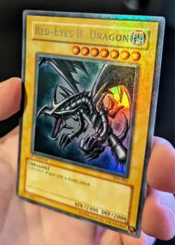 Yu-Gi-Oh Red-Eyes B. Dragon SDJ-001 1st Edition MAX FULL HOLO BLEED MISPRINT - Image 1