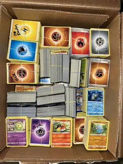 1000 Pokemon Cards Bulk Lot Common - Uncommon - No Energy - Mixed Sets - Image 1