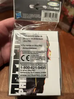 Ultra Pro Deck Box With Binder Featuring Optimus Prime! Holds 100 Sleeved Cards - Image 3