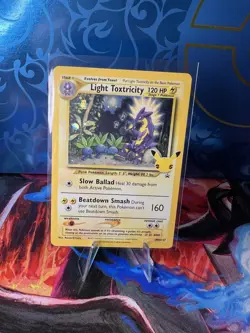 Light Toxtricity SWSH137 SWSH: Sword & Shield Promo Cards Holo - Image 1