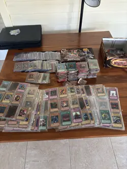 Yu-Gi-Oh Vintage Card Collection Massive Lot Over 1000+ Cards Ton Of 1st Edition - Image 3