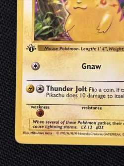 Pikachu (Red Cheeks) 58/102 1st Edition Base Set (Shadowless) (Nice Card) - Image 2