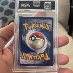 1999 POKEMON GAME #11 NIDOKING-HOLO PSA 8 - Image 4