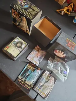 Lord of the Rings Trading Card Game The Two Towers Deluxe Starter Set(Isengard) - Image 1