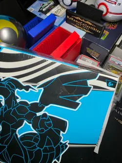Pokemon TCG: Legendary Warriors Premium Collection & Black Bolt ETB - Image 4