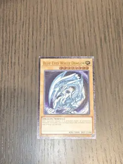 Yugioh Blue-Eyes White Dragon OP28-EN001 Ultimate Rare NM - Image 1