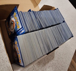 Pokemon approximately 1000 Card Bulk Lot - Commons Wholesale - Image 3