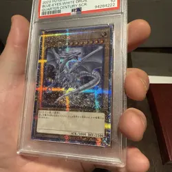 BLUE-EYES WHITE DRAGON QCDB-JP009 QCSR Quarter Century Secret Rare PSA 10 - Image 4