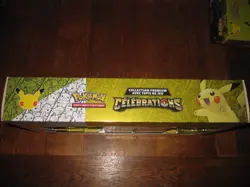 POKEMON NEUF COFFRET CELEBRATIONS PREMIUM PIKACHU V-UNION TAPIS FRANCAIS SCELLE - Image 5